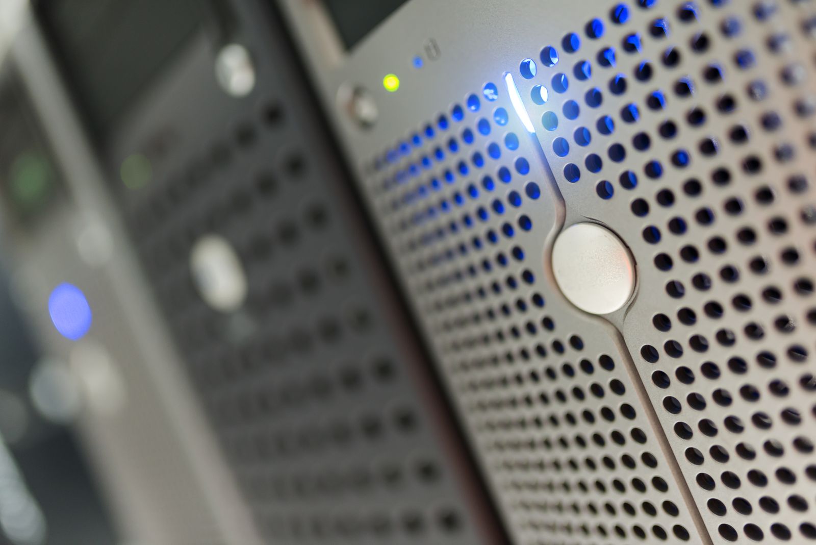 Detail of server infrastructure with blue indicators as a metaphor for a governed Azure Landing Zone